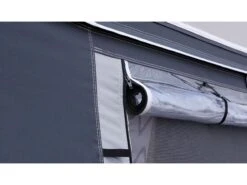 Isabella Ventura Caravanvoortent Pacific D 250 9 Isabella Ventura Caravanvoortent Pacific D 250 -Buiten Kamperen Winkel 5 2 isabella ventura caravanvoortent pacific d 250 ventilatieraam isavenpacd250